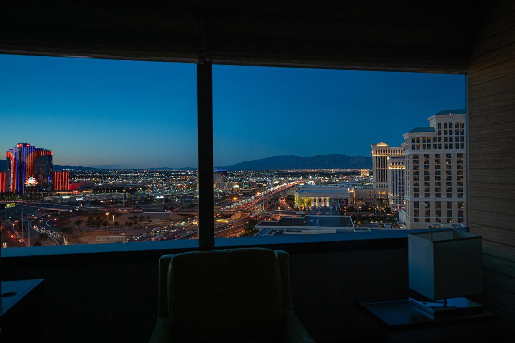 Stripviewsuites At Vdara Las Vegas Room photo