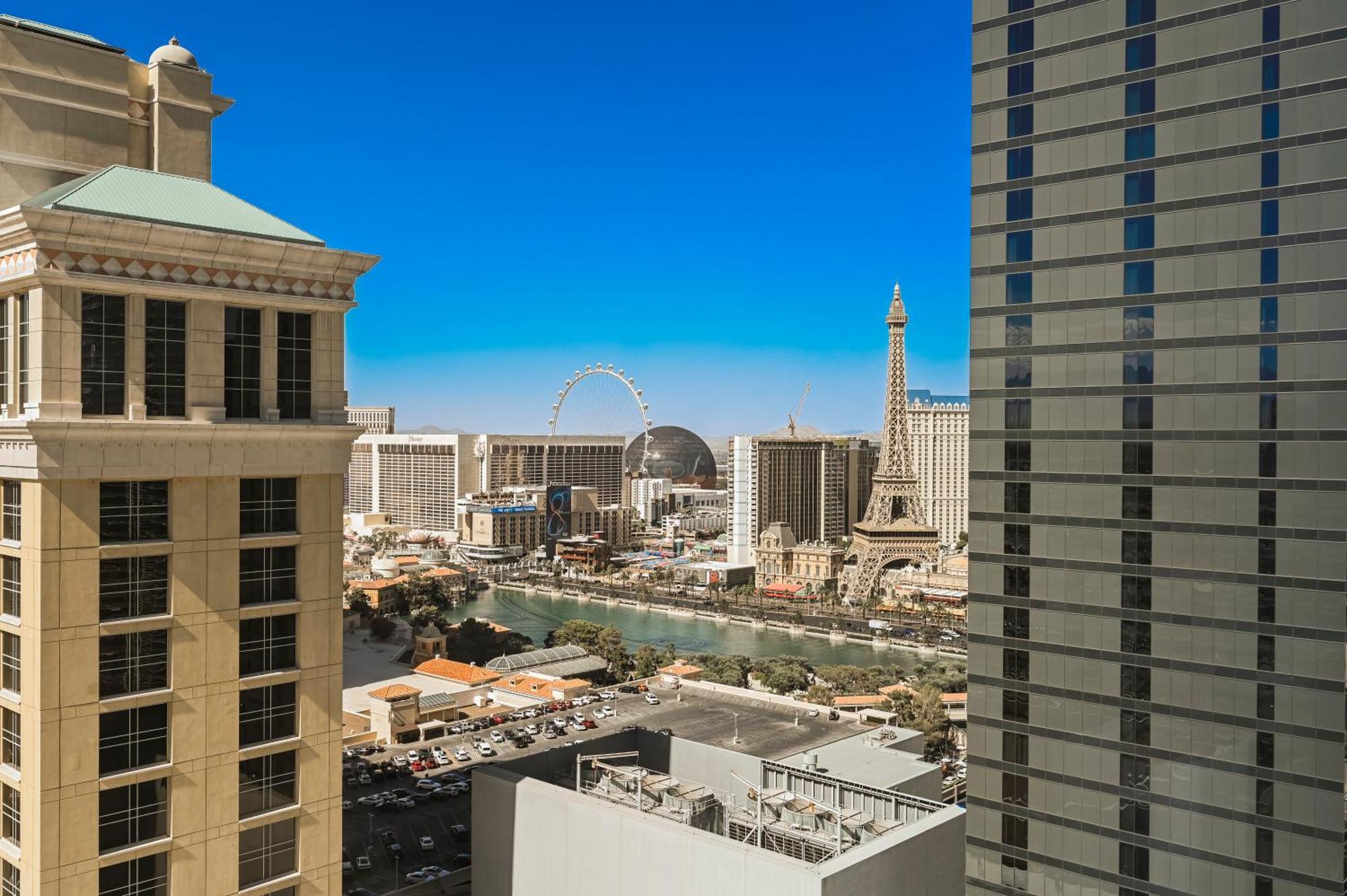Stripviewsuites At Vdara Las Vegas Room photo