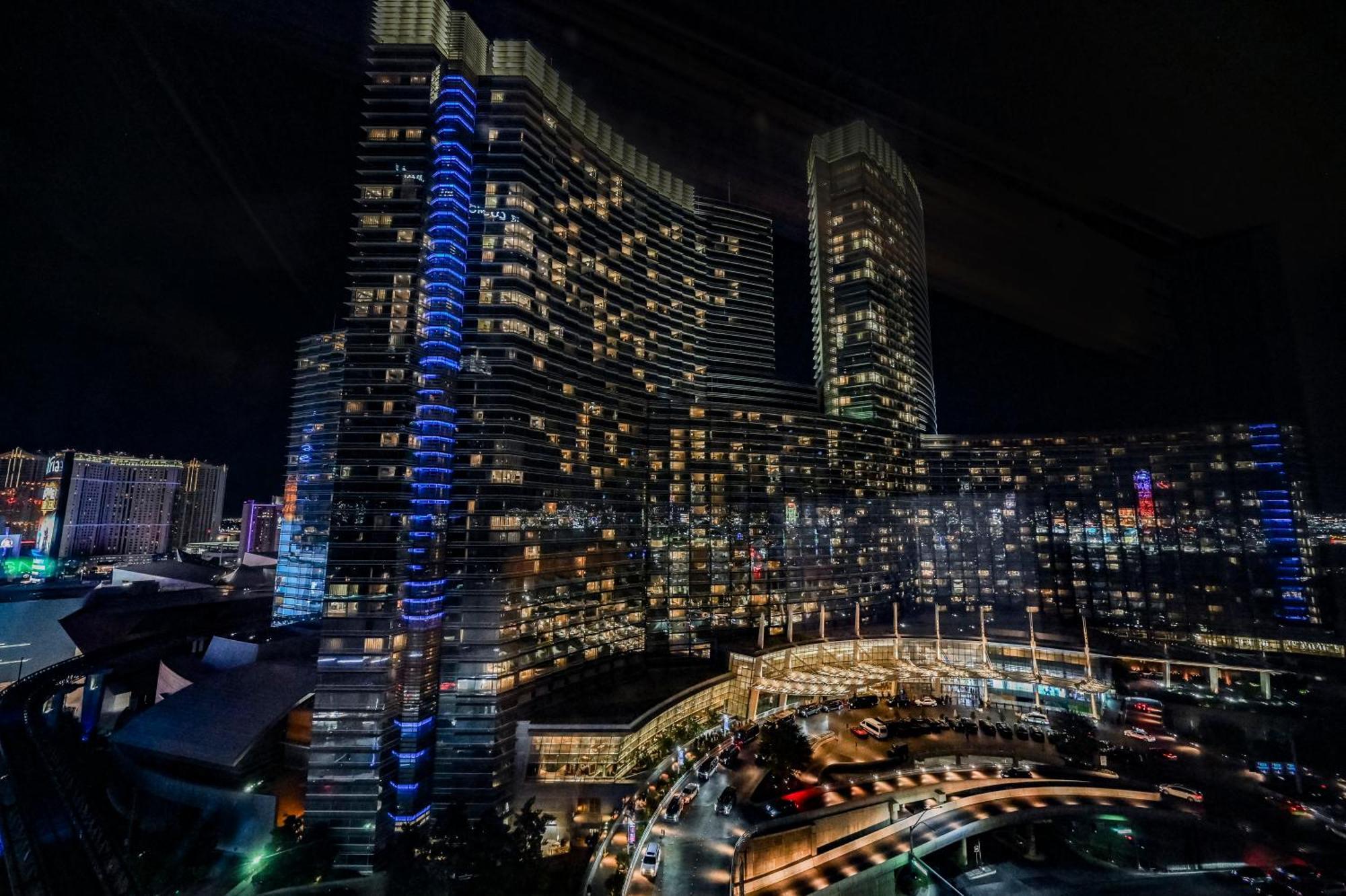 Stripviewsuites At Vdara Las Vegas Exterior photo