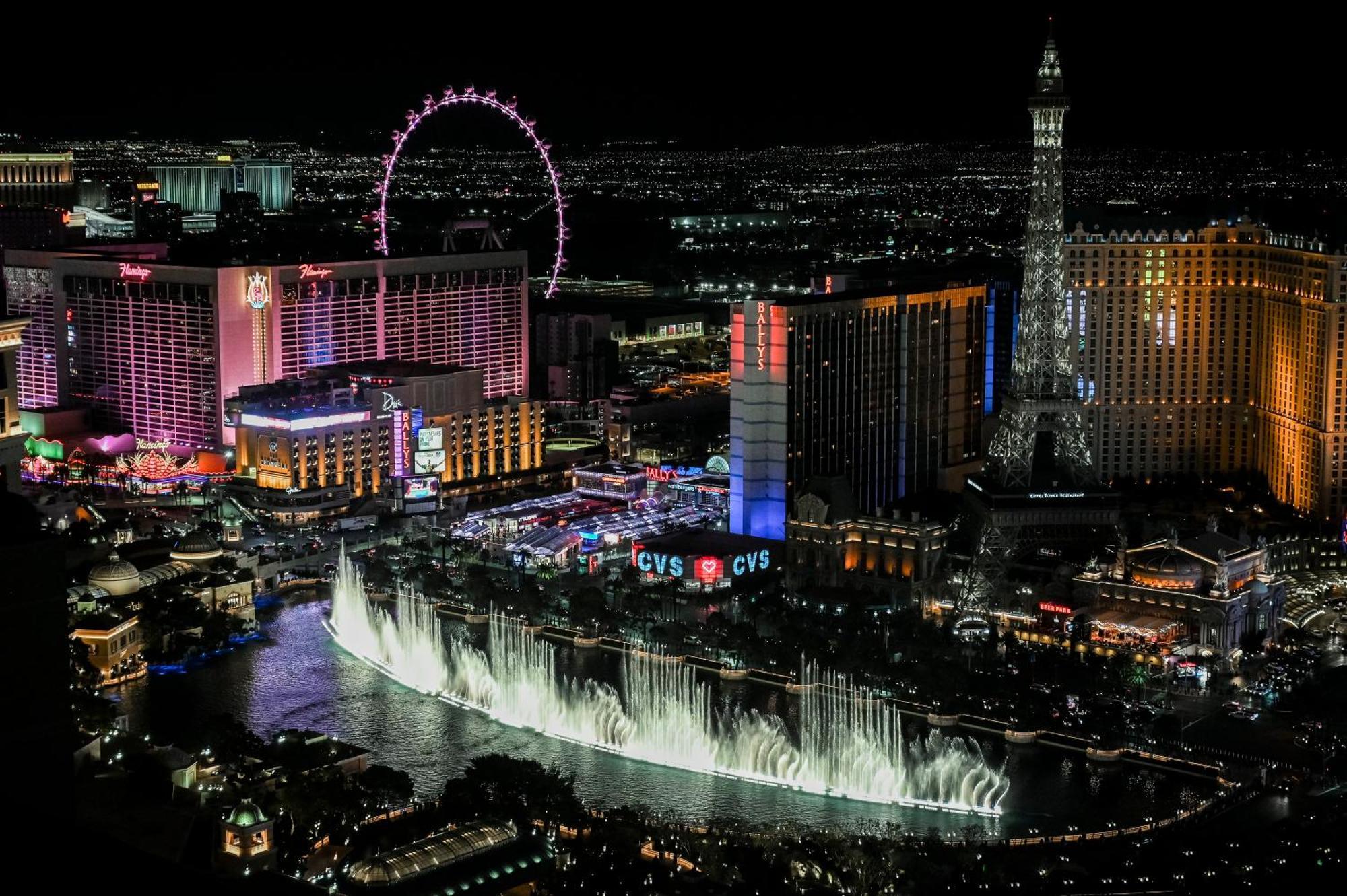 Stripviewsuites At Vdara Las Vegas Exterior photo
