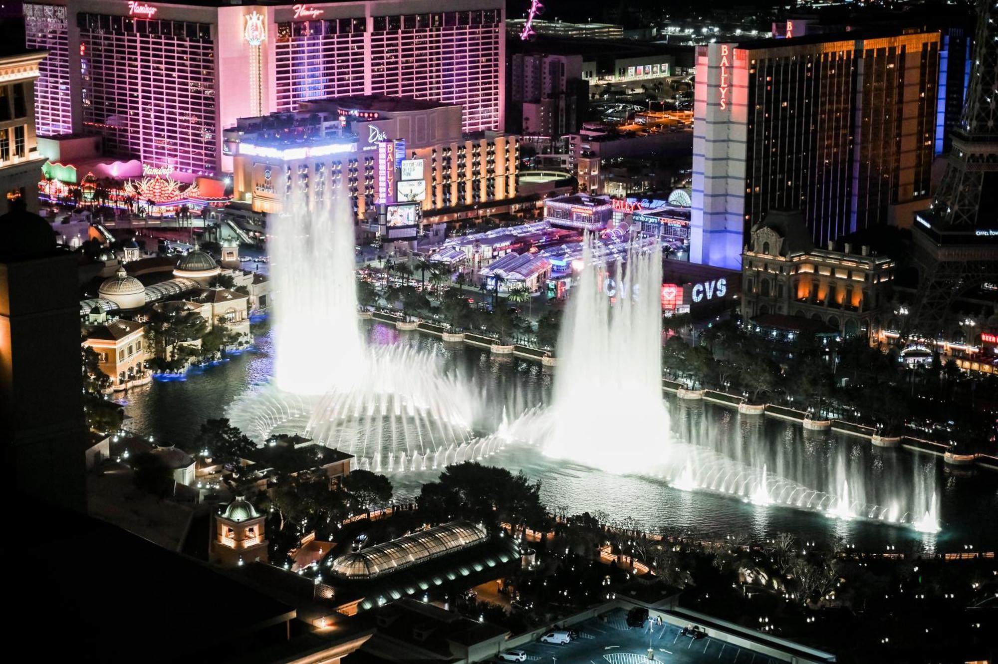 Stripviewsuites At Vdara Las Vegas Exterior photo