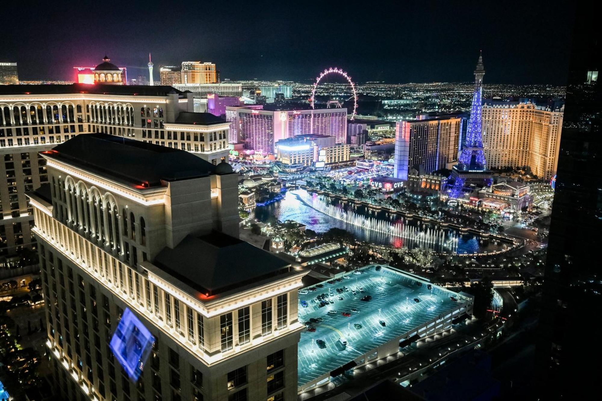 Stripviewsuites At Vdara Las Vegas Exterior photo
